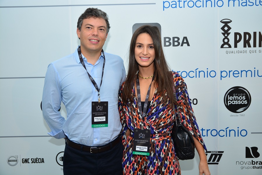  Guilherme Moura e Natália Coelho                                                                                                                 